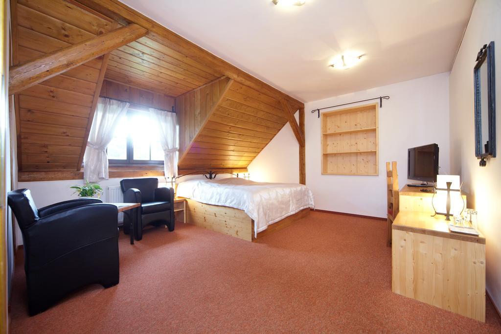 Wellness Hotel Holzberg Suchá Rudná Ruang foto