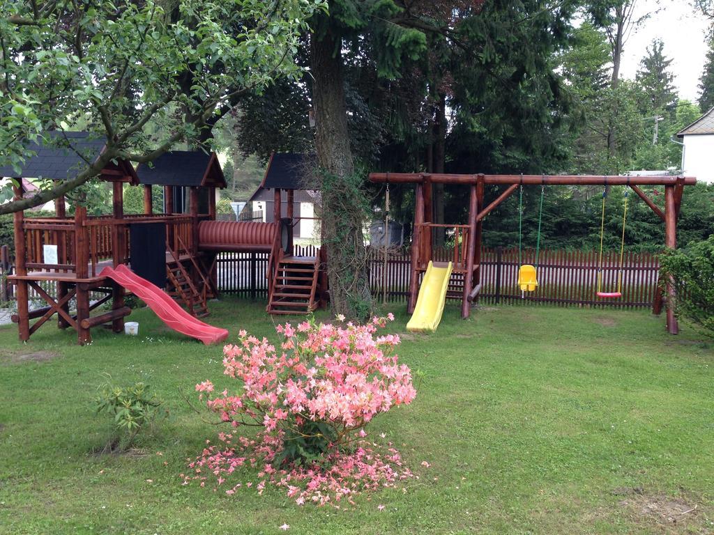 Wellness Hotel Holzberg Suchá Rudná Bagian luar foto