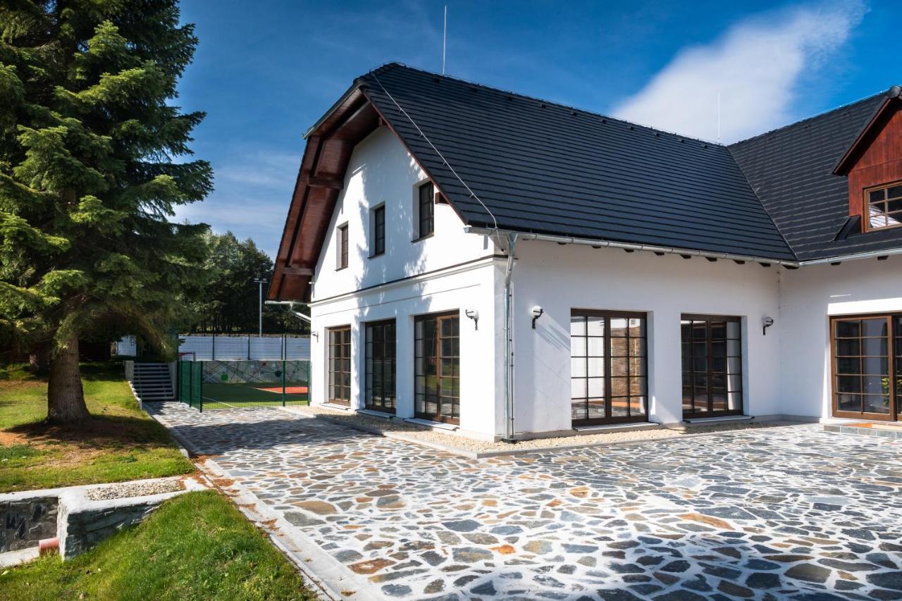 Wellness Hotel Holzberg Suchá Rudná Bagian luar foto